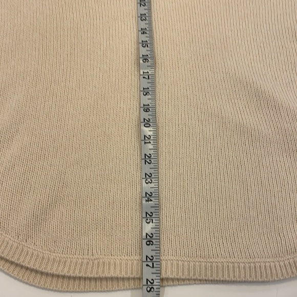 360 Cashmere cream sweater size medium - Picture 12 of 12